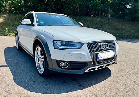 Audi A4 Allroad 3.0 TDI clean diesel S tronic qua...