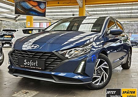 Hyundai i20 1,2 Family Climatr. SHZ+LHZ 16"Alu Navi ...