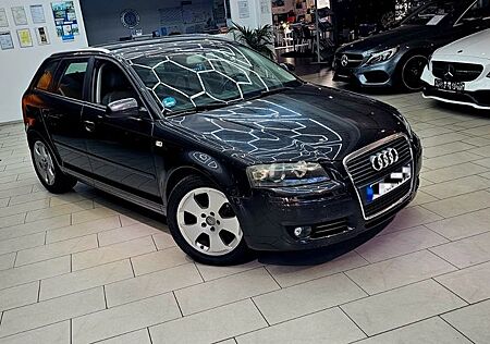 Audi A3 Sportback 2.0 FSI Ambitio TeilLeder SportSitz
