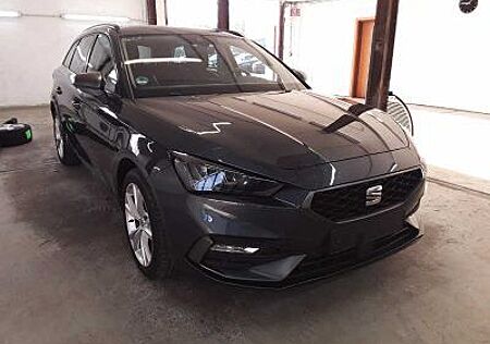 Seat Leon Sportstourer FR e-Hybrid 1. Hd 86tkm AHK