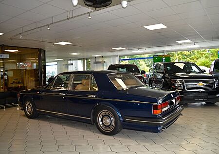 Rolls-Royce Silver Spirit