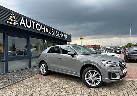Audi Q2 35 TFSI Sport*NAVI*LED*AHK*R-CAM*
