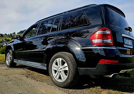 Mercedes-Benz GL 450 4MATIC LPG GAS 7 Sitzer Anhängerkupplung