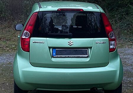 Suzuki Splash 1-Hand,Scheckheft,Klima,Sitzheizung,Tüv 11/2027