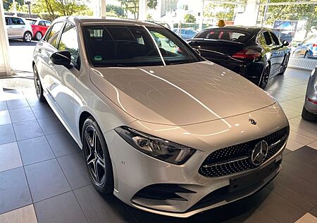 Mercedes-Benz A 200 AMG LED High Night Paket