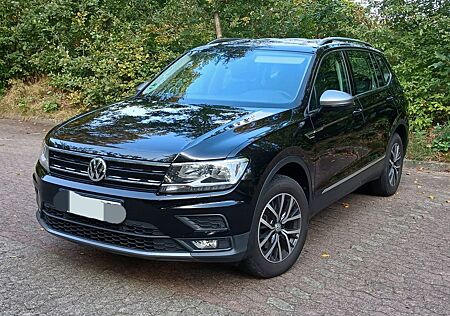 VW Tiguan Allspace Volkswagen 2.0 TDI SCR DSG Trendline Tr...