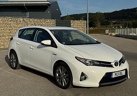 Toyota Auris 1.8 16V Hybrid Life+