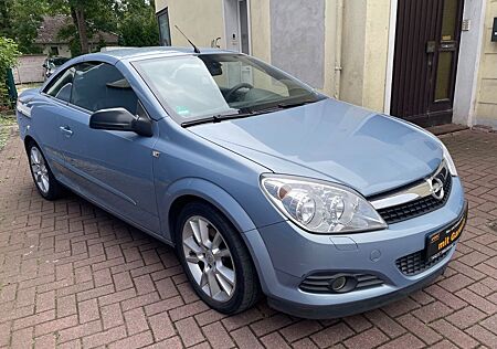 Opel Astra H Twin Top Cosmo