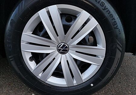 VW Caddy Volkswagen Maxi Basis 2.0TDI ACC Kam GV5 App AHK R...