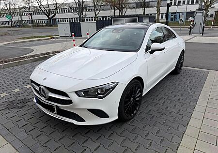 Mercedes-Benz CLA 180 | Top Ausstattung | Amb
