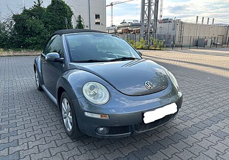 VW New Beetle Volkswagen Cabrio -Scheckheftgepflegt- tüv 05/25