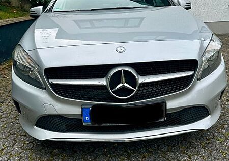 Mercedes-Benz A 180 -Automatik