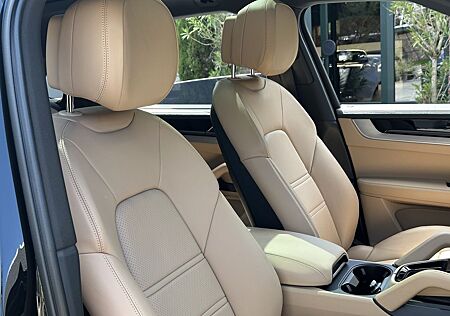 Porsche Cayenne E-Hybrid PANORAMA*HA-LENKUNG*21 TURBO*BO