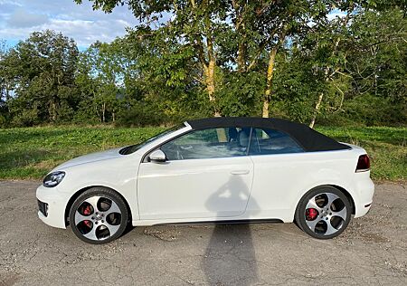 VW Golf Volkswagen 2.0 TSI GTI DSG Cabriolet GTI