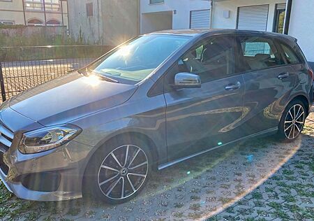 Mercedes-Benz B 180 d BlueEFFICIENCY Edition Edition