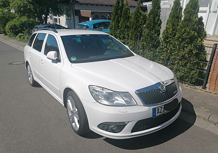 Skoda Octavia 2.0 TDI RS, 2. Hd. Leder TÜV