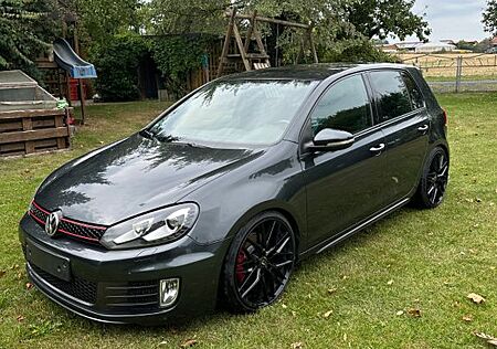 VW Golf Volkswagen 2.0 TSI DSG GTI GTI