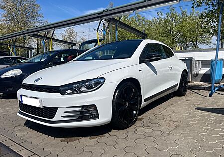 VW Scirocco Volkswagen 1.4 TSI Facelift 19 Zoll Sommerreifen
