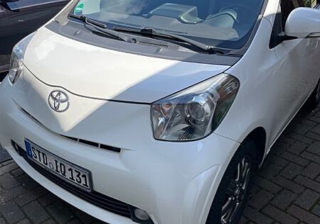 Toyota iQ + 1,0-l-VVT-i + SHz, Navi, Freisprecheinricht