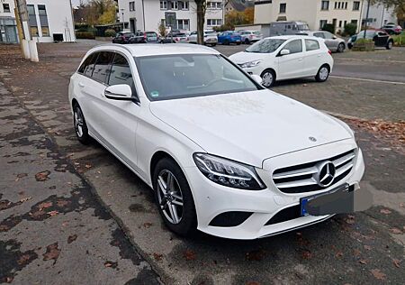 Mercedes-Benz C 200 d T AMG Line 1.6 118kW 9-Gan