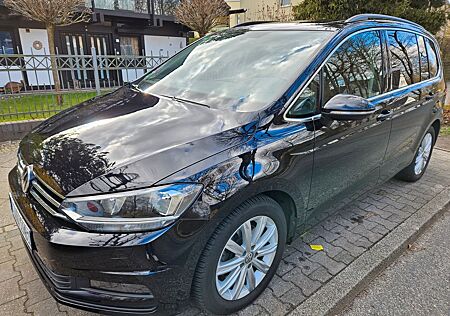 VW Touran Volkswagen 2.0 TDI SCR 85kW DSG Comfortline Comf...