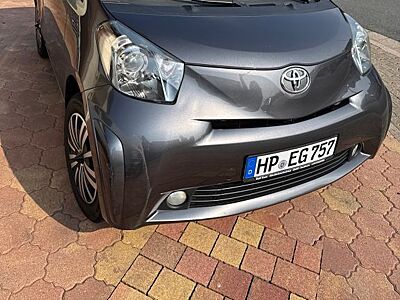 Toyota IQ + 1,33-l-Dual-VVT-i +