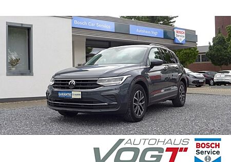 VW Tiguan Volkswagen Life 1.5 TSI EU6d AHK-klappb. Navi LED RF