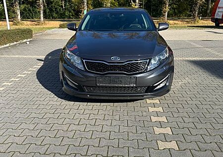 Kia Optima gebraucht kaufen Kia Optima 1.7 Spirit Standh. Scheibentönung