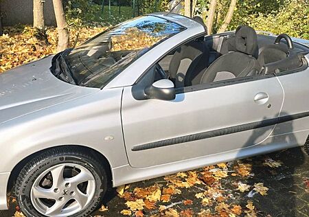 Peugeot 206 CC Platinum 110 Platinium
