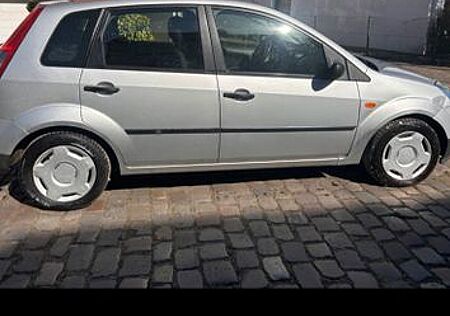 Ford Fiesta 1.4 16V -