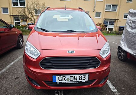 Ford Tourneo Courier 1.0 EcoBoost 74kW Titanium T...