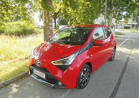 Toyota Aygo (X) Aygo"hochwertiges Sondermodell"X-PLAY-CLUB"5-tür
