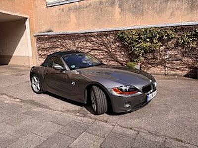 BMW Z4 2.2i - Cabrio Roadster
