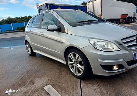 Mercedes-Benz B 180 CDI -