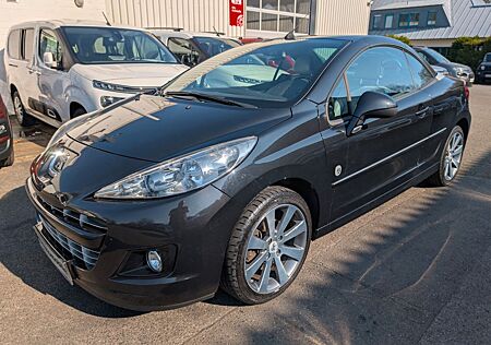 Peugeot 207 CC Roland Garros 120 Klimaaut/Leder/Alu17