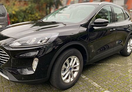 Ford Kuga 2.5 PHEV Titanium CVT el. schwenkbare AHK