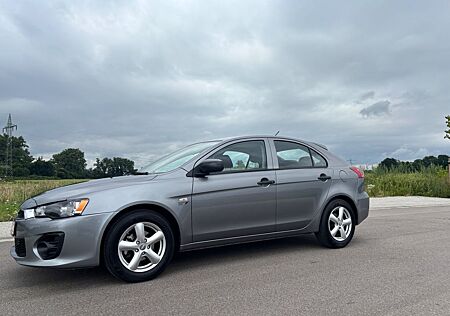 Mitsubishi Lancer 1.6 MIVEC ClearTec -