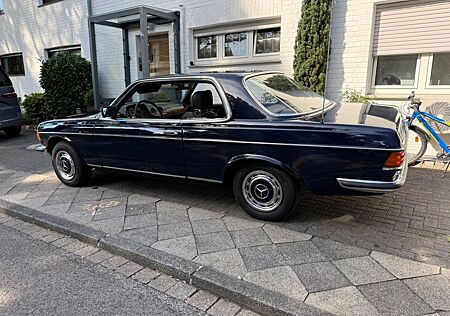Mercedes-Benz CE 230 Coupé Traumwagen