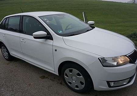 Skoda Rapid 1.2 TSI Ambition Spaceback Ambition