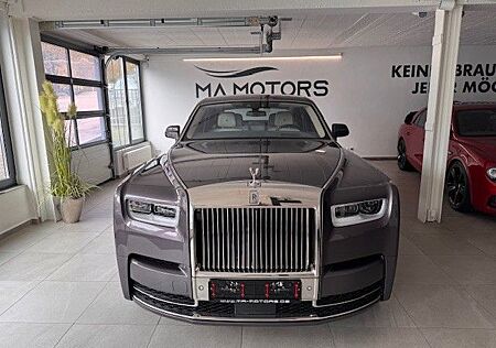 Rolls-Royce Phantom PhantomVIII Sternenhimmel - TRAUMFAHRZEUG