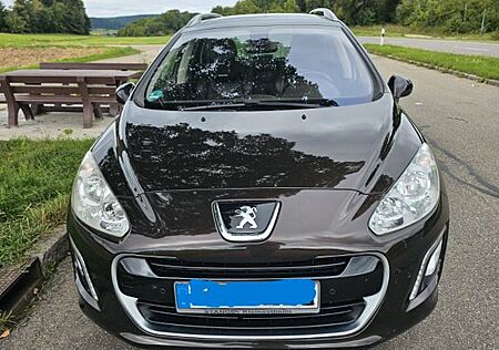 Peugeot 308 SW Allure e-HDi FAP 110 STOP & START Allure