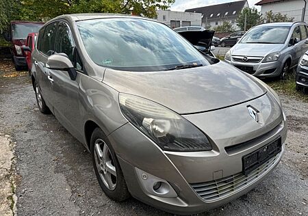 Renault Scenic Dynamique TCe 130