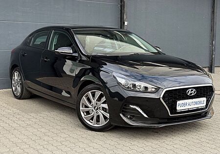 Hyundai i30 Fastback 1.4 TGDI Automatik Navi R-Kamera HU
