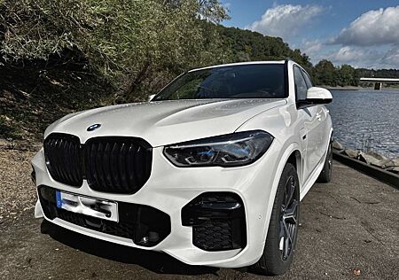 BMW X5 xDrive 45e M Sport Laser Skylounge