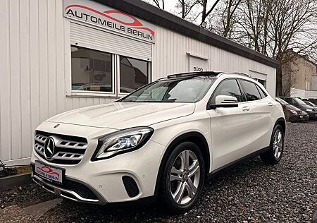 Mercedes-Benz GLA 220 4MATIC DCT"PANO/LED/KAMERA"