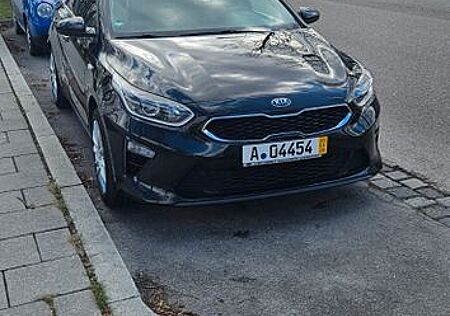 Kia Cee'd Sportswagon 1.6 CRDi DCT Vision Sports...