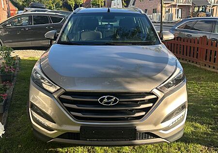 Hyundai Tucson 1.6 GDI 2WD 6MT Advantage Advantage