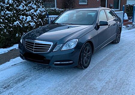 Mercedes-Benz E 200 CDI BlueEFFICIENCY AVANTGARDE AVANTGARDE