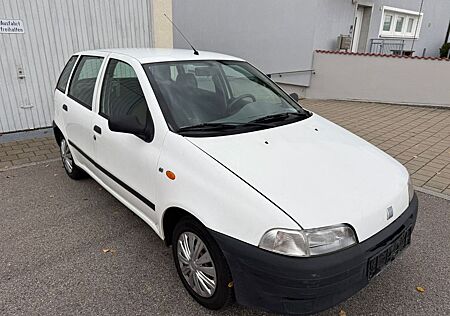 Fiat Punto 1.2 Benzin 60Ps ( Tüv 11.2026 / AHK )
