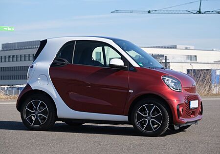 Smart ForTwo EQ Panorama Kamera NAV LED Schnelllader Sitzhzg